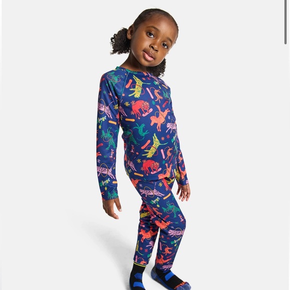 Burton Other - NWT Burton toddler lightweight base layer set 2T in animal show print